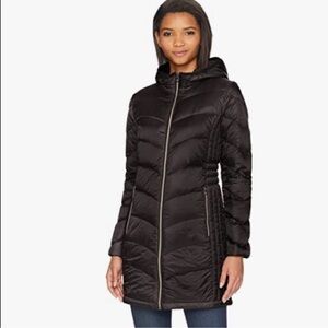 Lucky Brand women’s 3/4 lightweight packable down coat with hood, size s